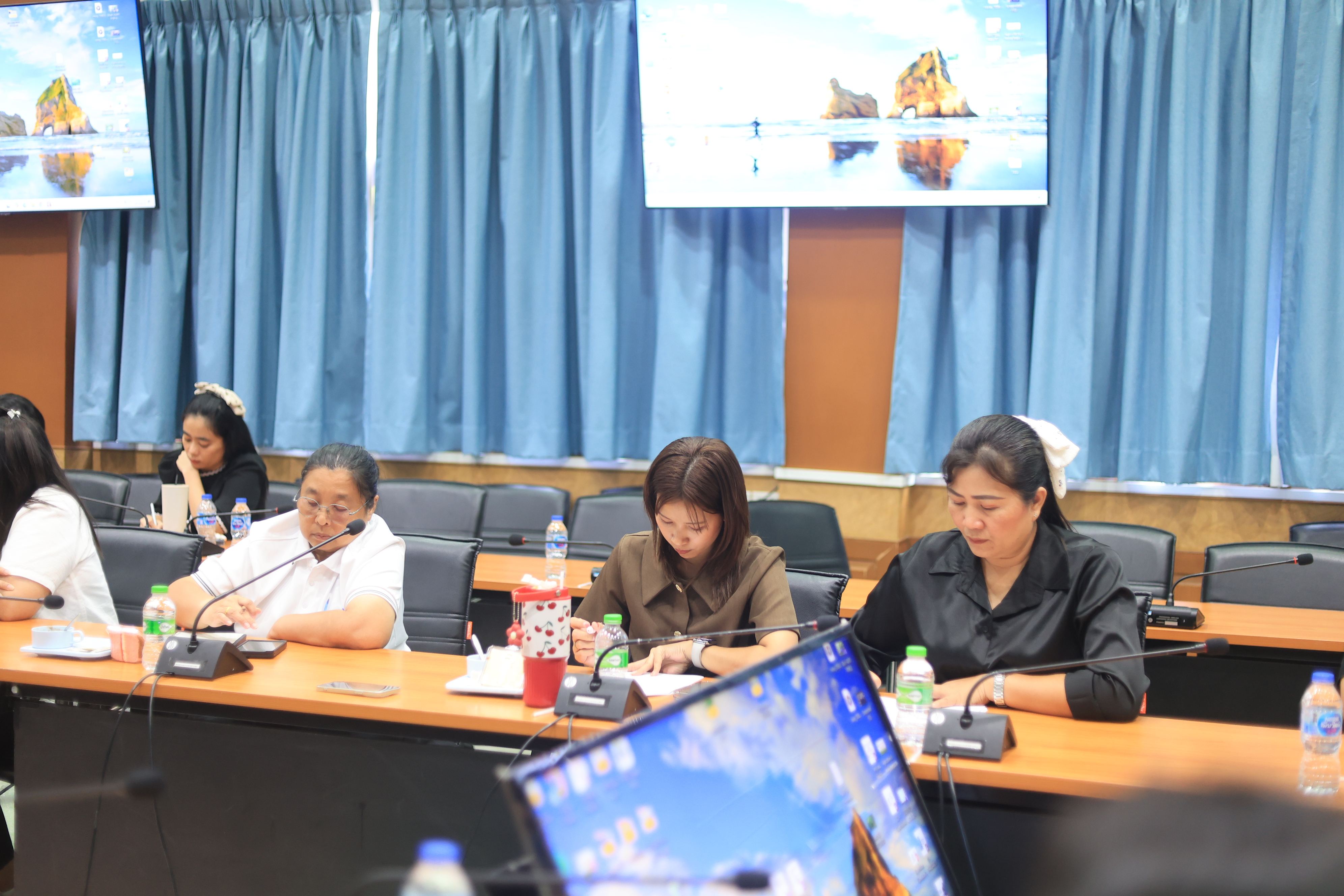 title - สำนักบริหารกลาง ประชุมภายในสำนักบริหารกลาง ครั้งที่ 4/2569